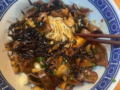 -沪西老弄堂面馆(定西路店)