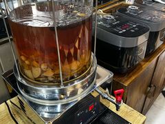 -愉肴麻辣香锅(中山路店)