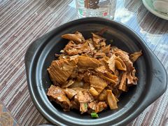 -自游人·美食一楼