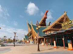 -七彩云南欢乐世界