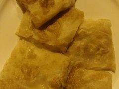 南亚溥饼_有葱油，香蕉，榴莲三款-三英温泉度假酒店-自助餐厅