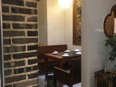 卡座-万重锦·人文川菜馆(骡马市店)