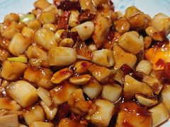 -东口码头·烧鸽子·鱼头泡饼·地方菜(金鹰悦城店)