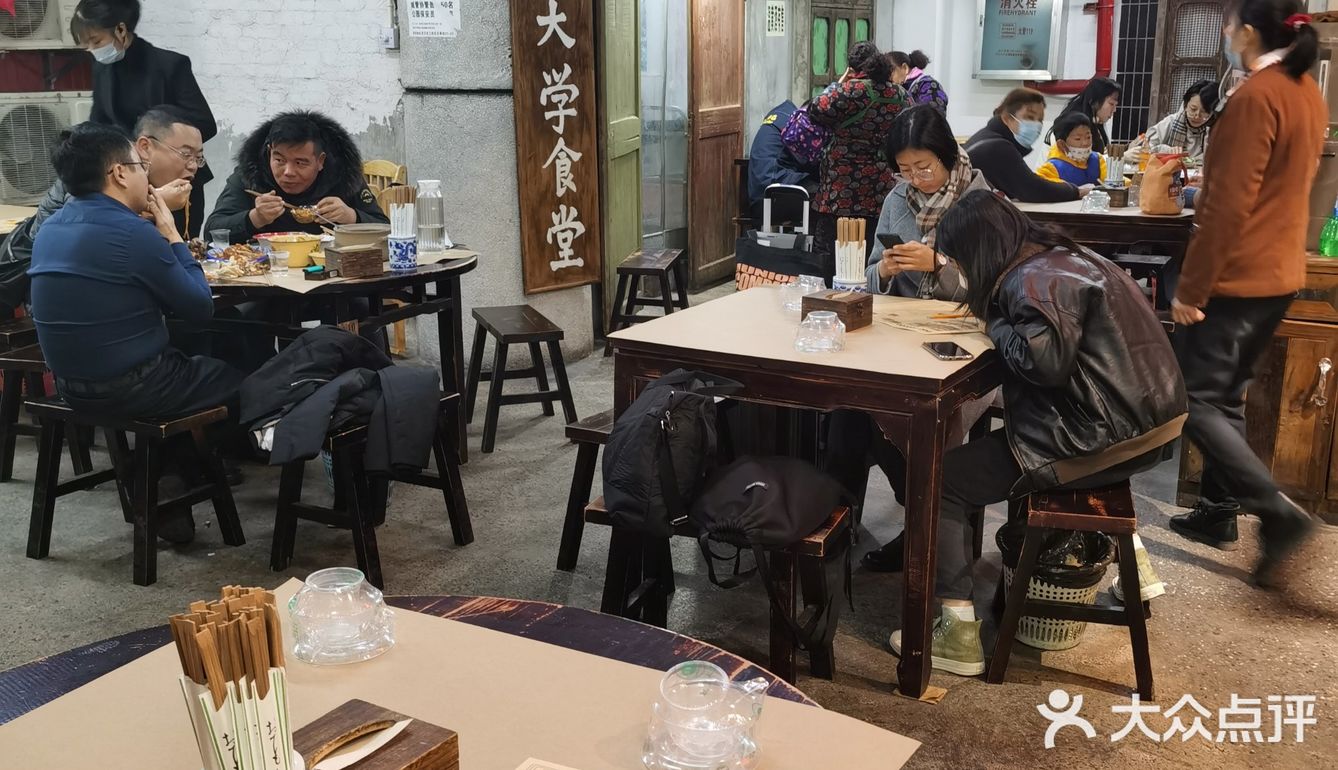 探店[爱心]汉小城[爱心]一家老汉口的味道[亲亲][亲亲]