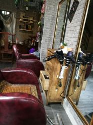 -HANYI韩艺形象店