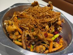 干锅牛蛙-馋嘴蛙火锅