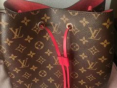 -小飞侠奢侈品回收 寄卖 养护(宝山宝龙广场店)