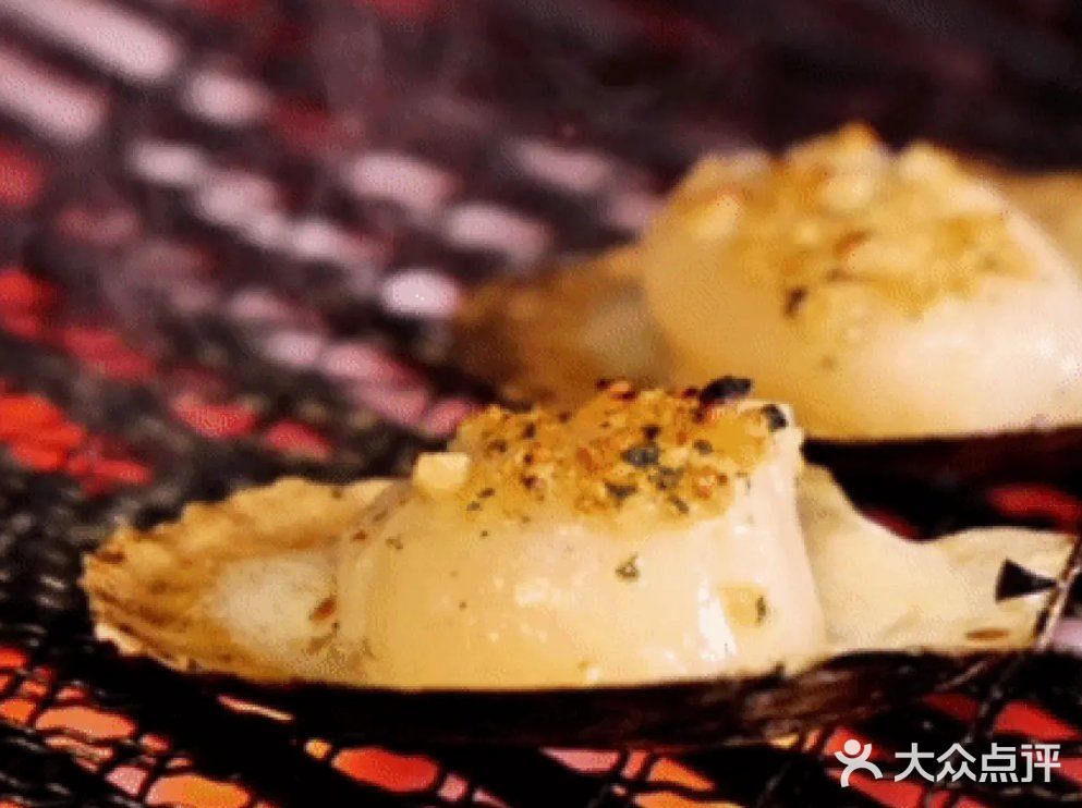 🍕拿波里窑炉披萨,薄脆饼底,浓郁芝士?