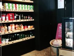 -星巴克(广州南站A18检票口楼上)