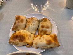 羊肉烤包-汗腾格里·风味餐厅(新疆驻京办店)