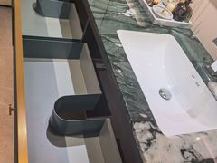 -红星美凯龙(上海沪南店)