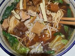 -镇南锅盖面馆(解放路店)