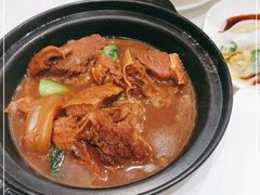 -香港新发烧腊茶餐厅(水围店)