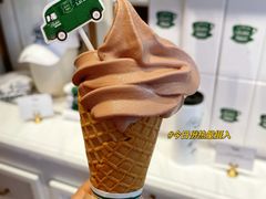 巧克力冰淇淋-Ralph’s Coffee(北京三里屯店)