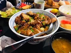 照烧鸡盖饭-小曹日本料理(软景中心店)