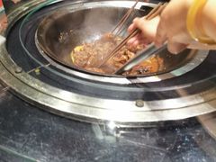 -挂旗柴锅鸡(蚌山区嘉年华店)
