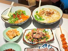 -鑫花溪牛肉米粉(凤凰街创始总店)