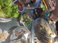 -哈哈碳都·牛肋条无限自助烤肉(宝龙店)
