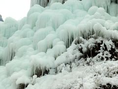 -大平台龙居瀑布旅游区