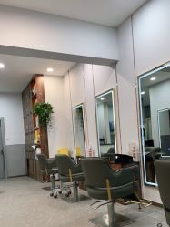 -艺格造型染发烫发