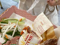 -Bánh Mì Huynh Hoa