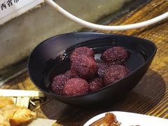 -爆炸头阿姨小四川正宗川味小吃(无任何分店)