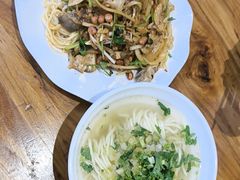 -萍姨抻面馆·鸡架冒菜(清湖店)