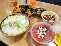 -兵俤粉干卤味(东泰禾店)