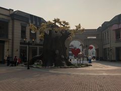 -王府井奥莱临潼小镇(临潼店)