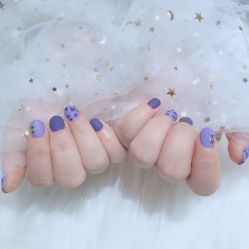 -吉吉靓甲美睫