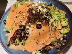 牛油果烟熏三文鱼沙拉-BE BRIGHT KITCHEN(正佳广场店)