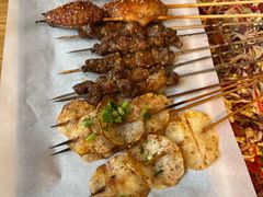 -华府九号海鲜烧烤大排档(龙域店)