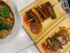 -谭仔米线(皇庭广场店)