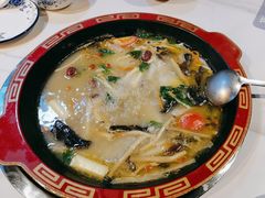 -牛得很·鲜牦牛肉烧烤·牛羊肉菌汤锅(康定店)