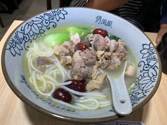 -俏凤凰(美林M·LIVE天地东座店)