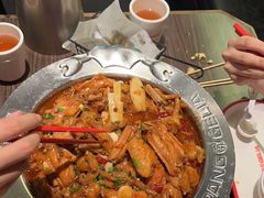 -胖哥俩肉蟹煲(湖滨银泰in77店)