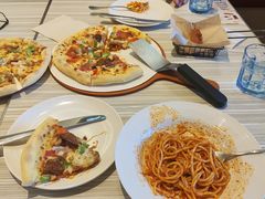 -必胜客(WOW万隆店)