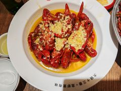 -叶派龙虾•招牌香辣蟹·海鲜(中海国际店)