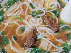 -小马牛肉面·牛骨熬制(南京博物院店)