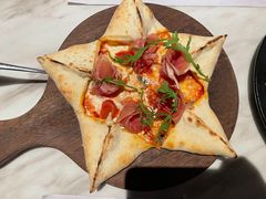 -九月里.自由花园餐厅