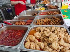 自助取餐区-桂湘缘卤味螺蛳粉