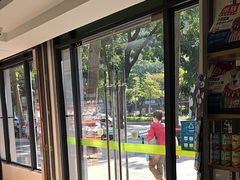 -瑞鹏·疫苗·绝育·宠物医院(金沙洲店)