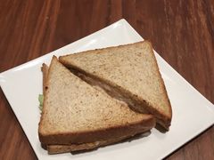 金枪鱼三明治-星巴克(天津有巢公馆店)