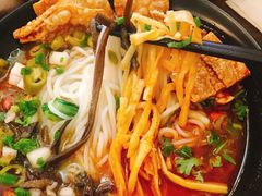 -柳大厨螺蛳粉(人民路总店)