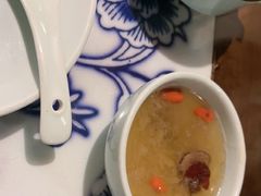 -卢大鲜鱼头捞饭(美利广场店)