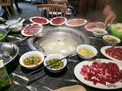 -官塘兄弟·潮汕牛肉店(官塘总店)