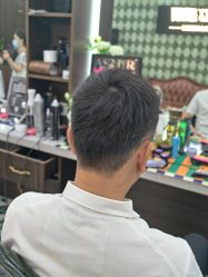 点击看大图 -派頭·PARTY HEAD男士理发馆