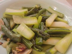 -荷花亭·湖北融合菜(中商广场店)