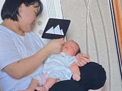 -爱的果实月嫂育婴师(世纪东方店)