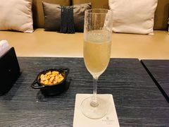 -怡廊(上海漕河泾万丽酒店)